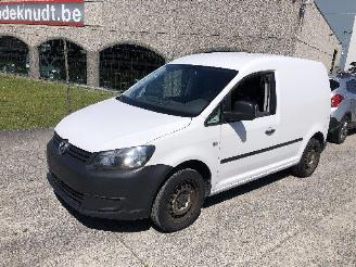 Schadeauto Volkswagen Caddy 1.6 TDI 2013/5