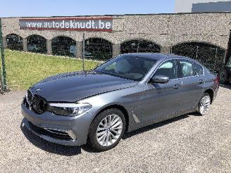 Schadeauto BMW 5-serie 530e i Performance luxury 2019/2