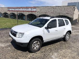 uszkodzony samochody osobowe Dacia Duster 1.5 DCI 2011/12