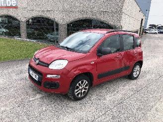 Damaged car Fiat Panda 0.9 TURBO AUTOMATIQUE 2013/1