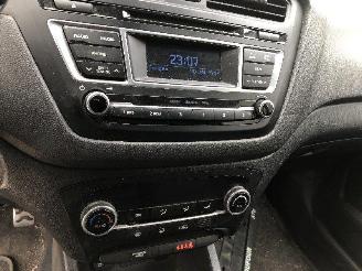 Hyundai I-20 1.0 TURBO GDI  ACTIVE picture 11