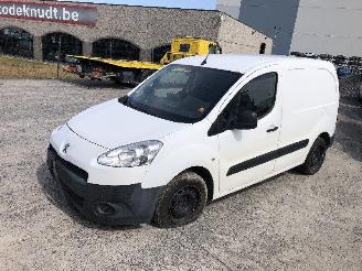 Schadeauto Peugeot Partner 1.6 HDI 2015/4