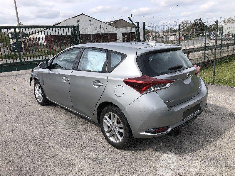 Toyota Auris 1.3 I