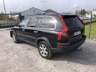 uszkodzony samochody osobowe Volvo Xc-90 2.4D AUTOMATIQU 7 PLACES 2005/8
