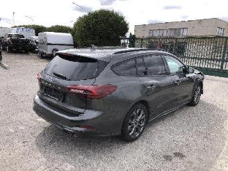 uszkodzony samochody osobowe Ford Focus BREAK 1.5 TDCI ST LINE 2022/4