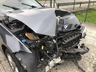 BMW 3-serie 318 i a picture 10
