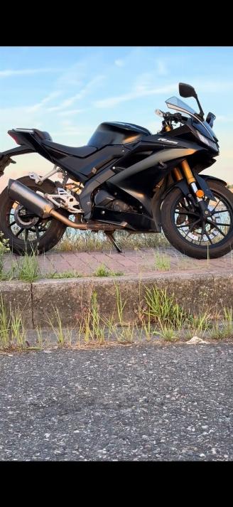 Avarii motociclete Yamaha YZF - R125  2021/1