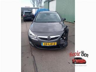 demontáž osobní automobily Opel Astra Astra J (PC6/PD6/PE6/PF6), Hatchback 5-drs, 2009 / 2015 1.6 16V Ecotec 2010/4