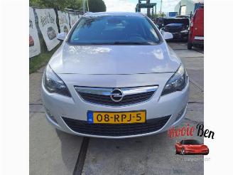  Opel Astra Astra J Sports Tourer (PD8/PE8/PF8), Combi, 2010 / 2015 1.4 Turbo 16V 2011/6