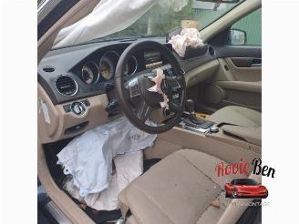 Mercedes C-klasse C (W204), Sedan, 2007 / 2014 2.2 C-180 CDI 16V BlueEFFICIENCY picture 12