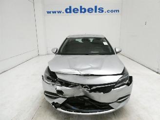 Schadeauto Opel Astra TURBO EDITION 2020/6