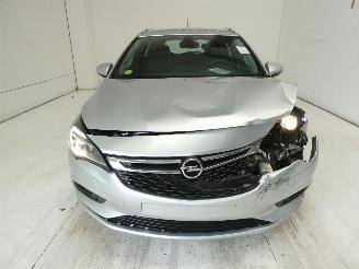 Opel Astra 1.6D picture 2