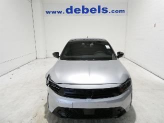 damaged passenger cars Opel Corsa GS 1.2 TURBO 2025/6