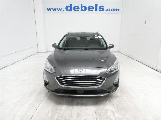 Vaurioauto  passenger cars Ford Focus TITANIUM 2019/2