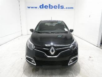 skadebil auto Renault Captur  2016/8