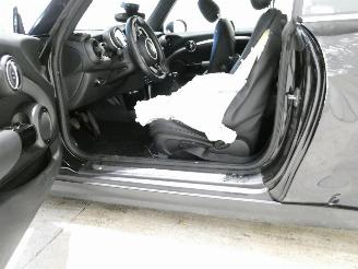 Mini Cooper COOPER CABRIO picture 8
