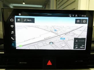 Audi A4 TYPE 8W picture 17