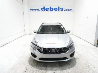 krockskadad bil auto Fiat Tipo 1.3D  EASY 2019/2