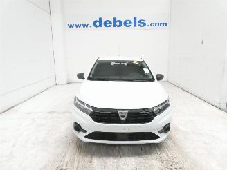Vaurioauto  passenger cars Dacia Sandero III ESSENTIA 2022/8
