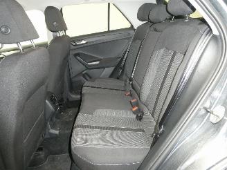 Volkswagen T-Roc LIFE picture 20