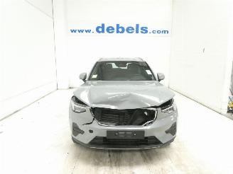 krockskadad bil auto Volvo XC40 MOMENTUM 2023/10