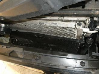 Land Rover Discovery Sport 2.0D SPORT picture 24