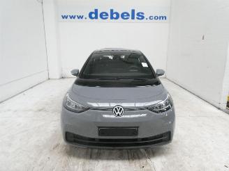 damaged passenger cars Volkswagen ID.3 PRO PERFORMANCE 2021/3