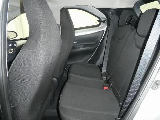 Toyota Aygo PLAY 1.0 VVT-I picture 18