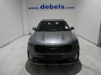 damaged passenger cars Kia Sorento  2024/7