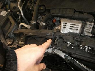 Peugeot 308 II ALLURE picture 29