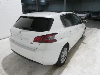 Peugeot 308 II ALLURE picture 10