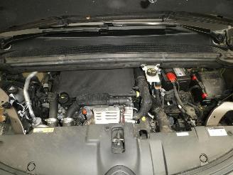 Citroën C4-picasso 1.2 FEEL picture 20