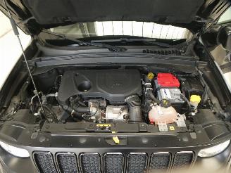 Jeep Renegade  picture 23