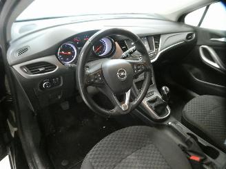 Opel Astra 1.5D EDITION picture 17