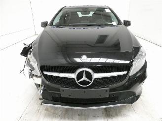 Mercedes A-klasse 1.6 picture 2