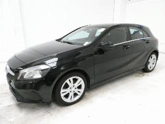 Mercedes A-klasse 1.6 picture 3