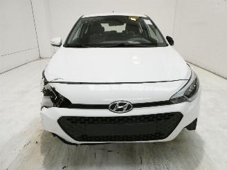 Hyundai I-20 1.3 picture 2