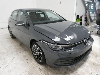 Volkswagen Golf LIFE picture 10