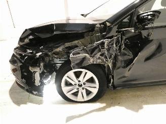 Volkswagen Golf 1.0 VARIANT LIFE picture 4