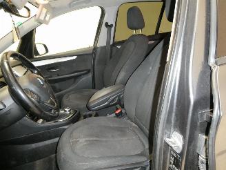 BMW 2-serie 1.5D 216D picture 22