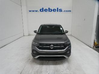 Schadeauto Volkswagen T-Cross  2019/6