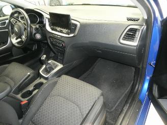 Kia Cee d /PRO picture 11