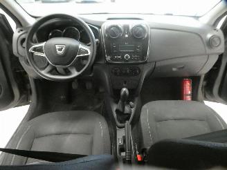 Dacia Sandero AMBIANCE picture 17