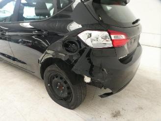 Ford Fiesta TREND picture 7