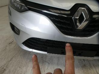 Renault Clio  picture 5