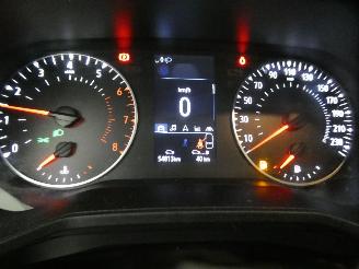 Renault Clio  picture 13