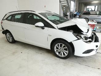 Opel Astra EDITION picture 9