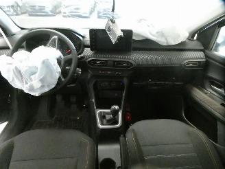 Dacia Sandero III EXPRESSI picture 22
