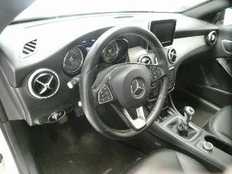 Mercedes Cla-klasse 180 CDI/ 180 picture 14