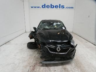 Schadeauto Renault Arkana  2022/3
